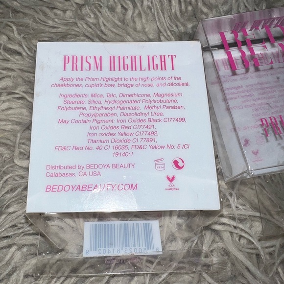 3 New Bedoya Beauty Prism highlighter: 2 Honey & 1 By Malibu - Picture 6 of 16